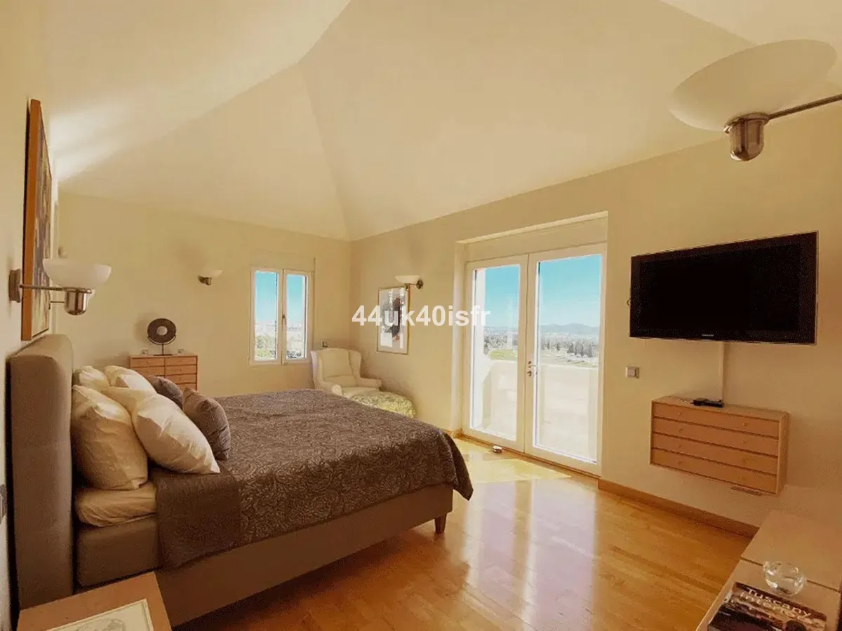 3796d972-2f90-4239-9ce8-3030c4cb84eb