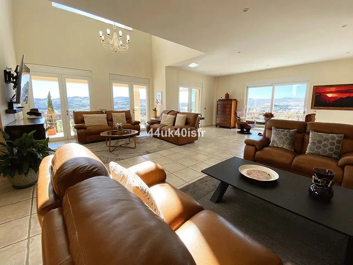 d5fe2739-a135-4f69-9574-eadf588dbb8e