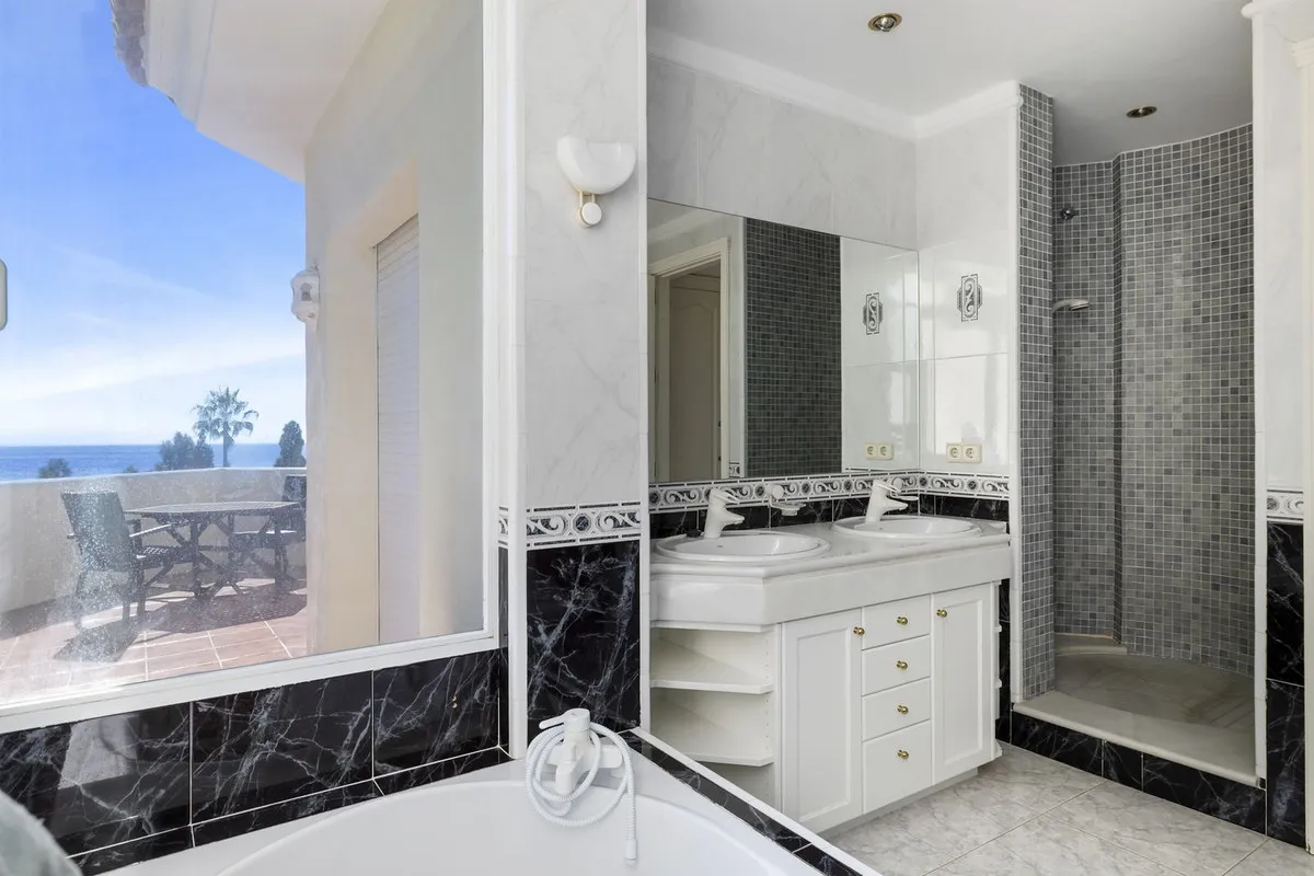 73402222-25ad-48eb-bc34-0c766fb781e1