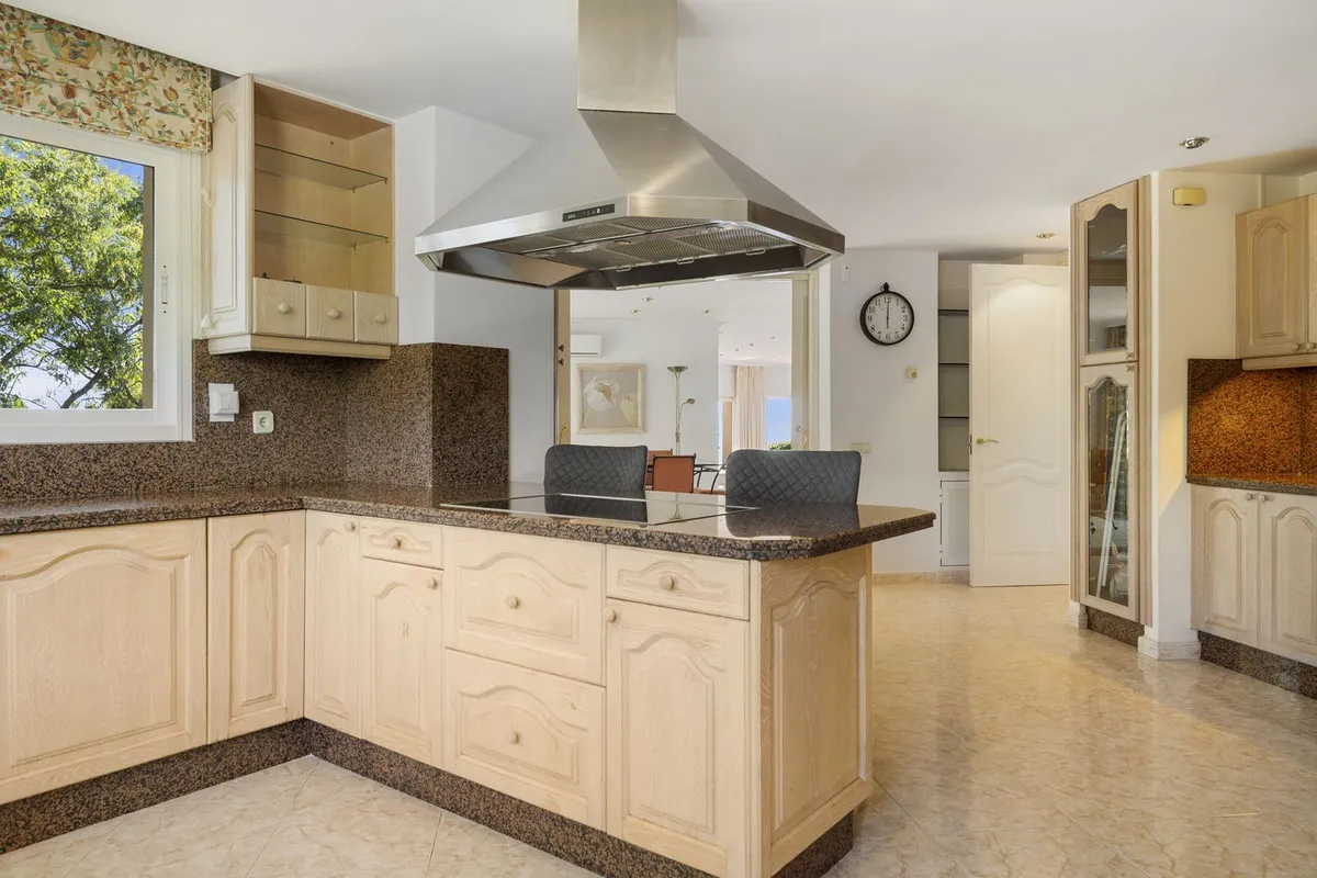 be2f5e9f-4de8-44f7-9354-23d03e6d4e5a