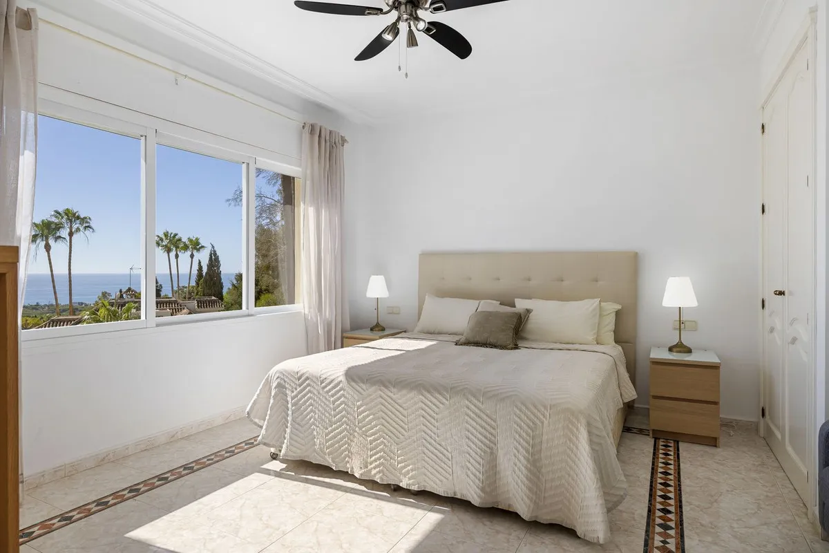 d0697150-cda4-4517-af75-77798b601897