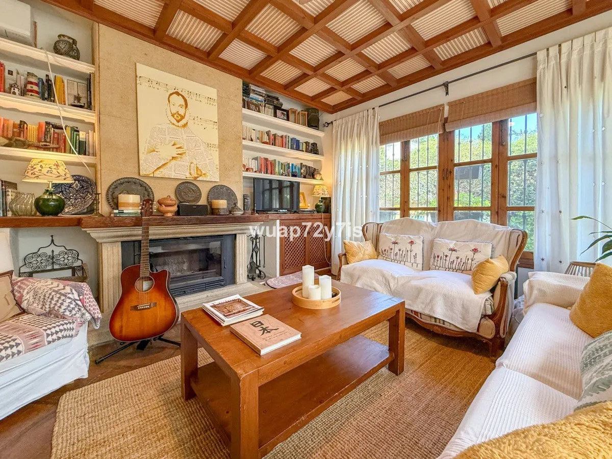 0381c01f-1268-4f55-9bdb-eab15b916178