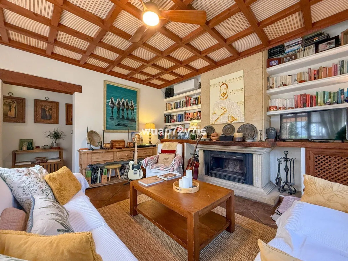 2451c7a5-e6c9-4c14-a837-f10a907acf4b