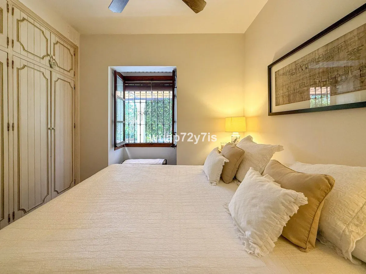 4e407ae8-340b-4817-8ffc-99abd46e1e9c