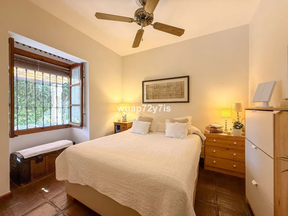 c75af7b3-37d0-41ec-b6a1-31fb2cd866ae