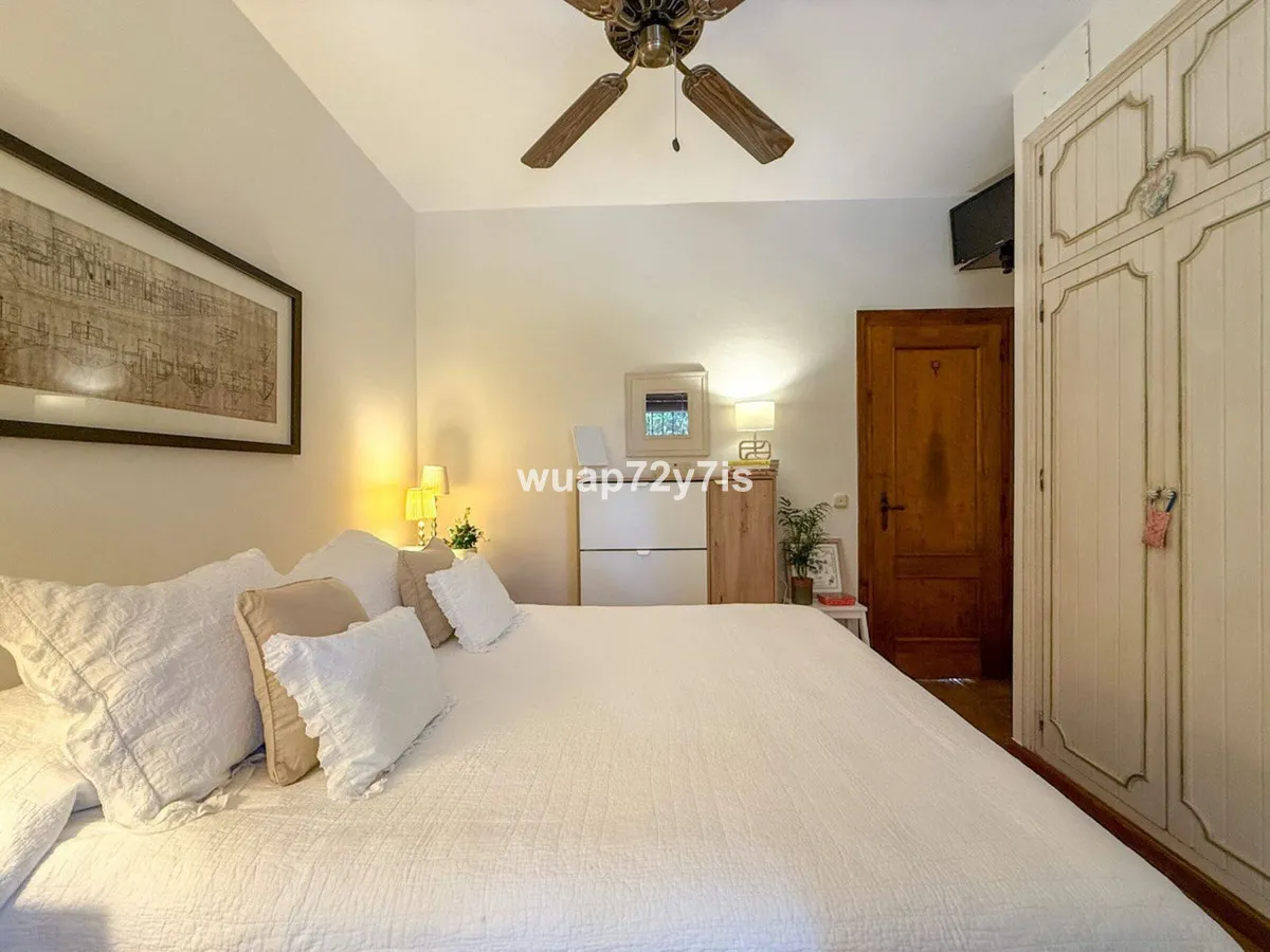 cc2087dd-a77d-4838-9be1-145f8569f0e6