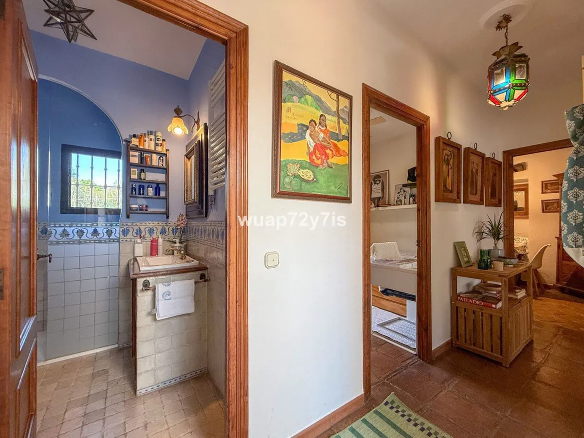 d1abb991-f690-42dd-9fc8-0e3d08da40ec