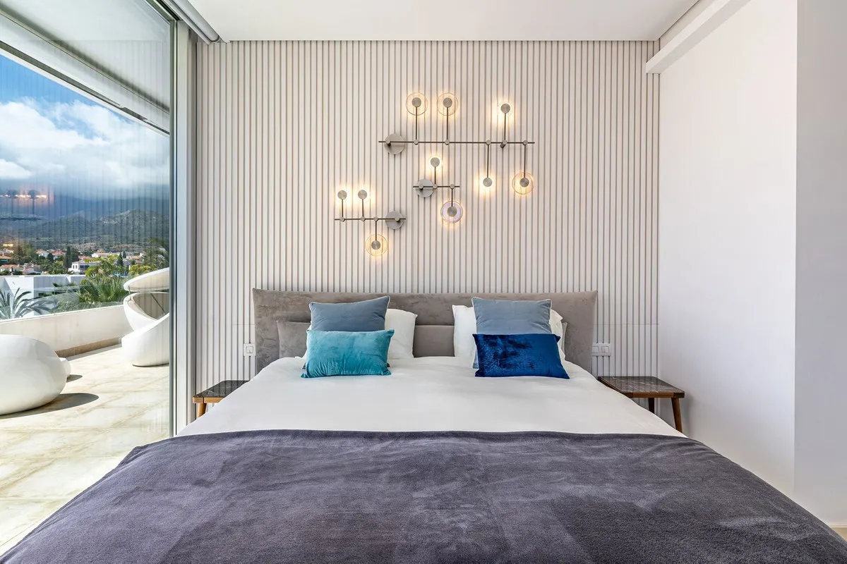 851d79b3-de28-4d26-bc5a-fbcb27a10478