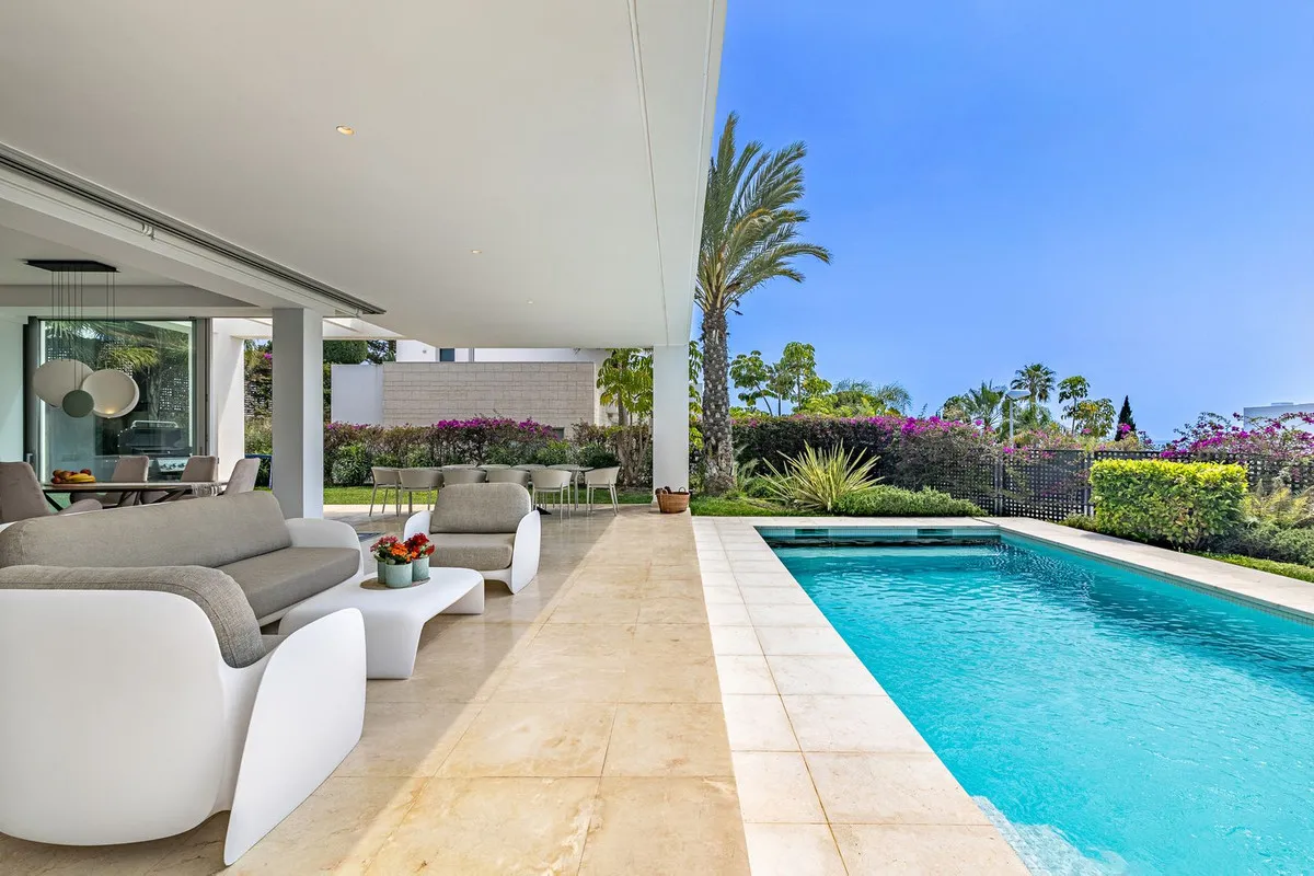 920d7f45-f66a-4692-91fc-d30bafaf6731