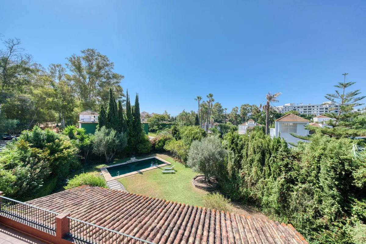 52f8ceb4-dfe4-4087-b3ee-ceafd768e523