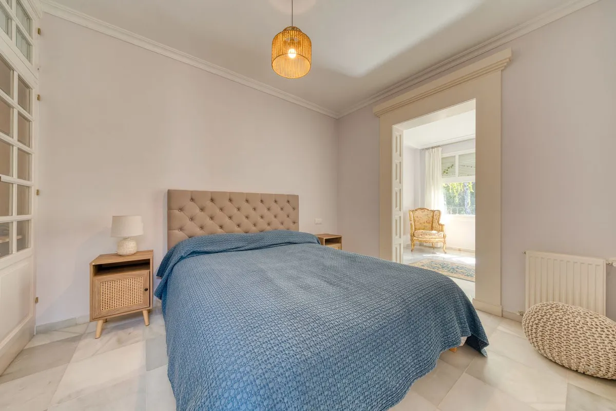 53c7ab98-8417-4842-868a-eee3814061f9