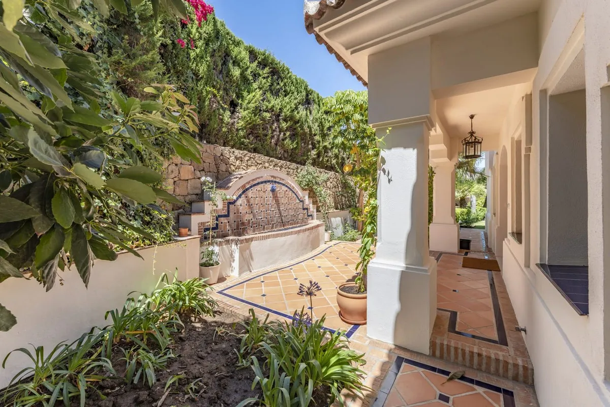 68a9a06e-0a09-490e-bd50-bb7088aea42c