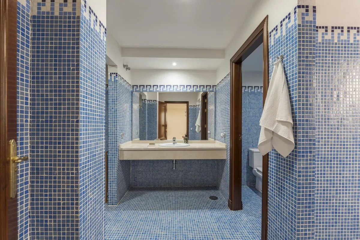 b0cd87e6-fb36-4c21-b270-da6afb820129