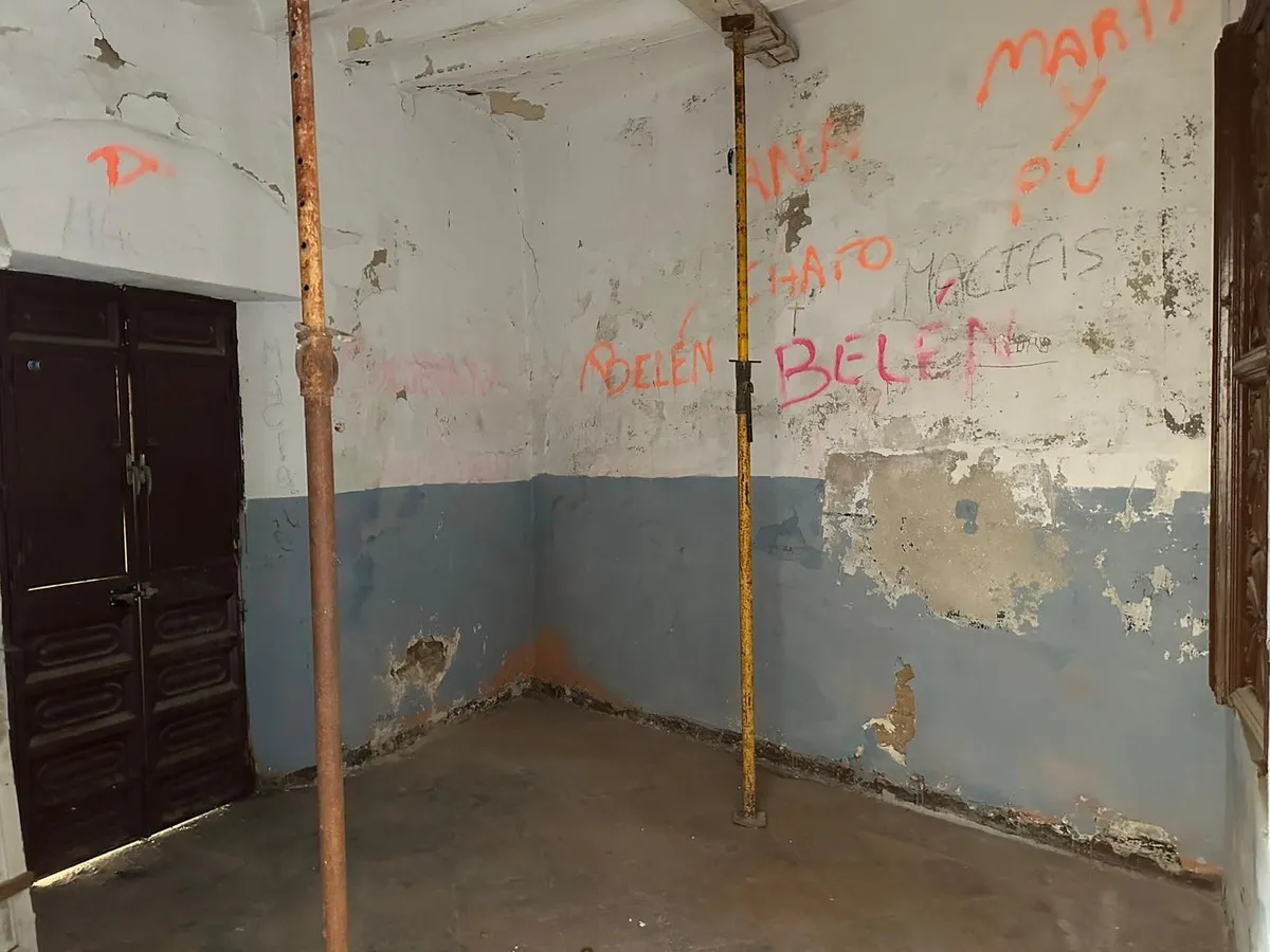 133545c7-f8f2-4238-8f04-2bf85b7303ed