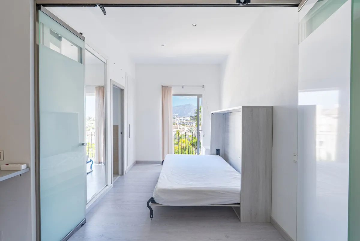 fe42640e-3367-4f43-86ad-328a6c03728a