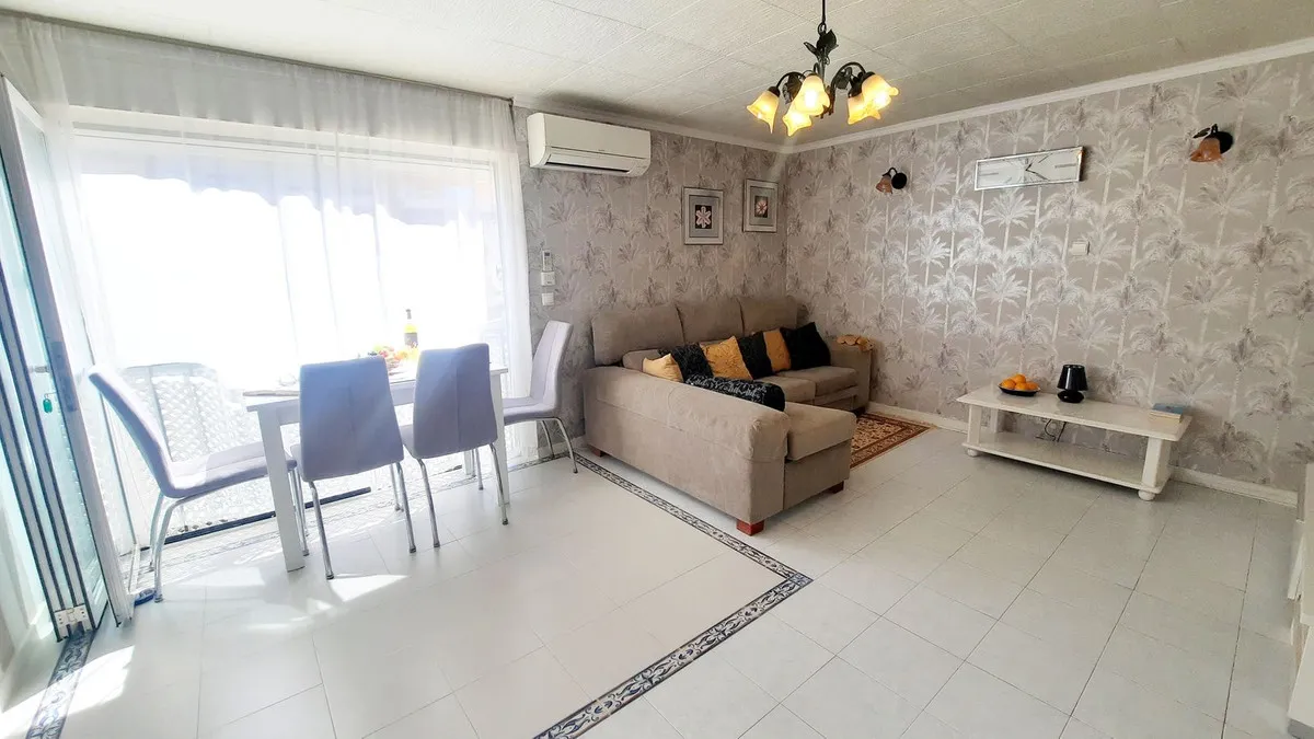 e52d13b8-01aa-48d2-9170-ec6a33e06f1f