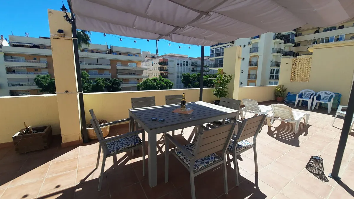 f9a67a22-762d-425a-9498-647d44e4ecef