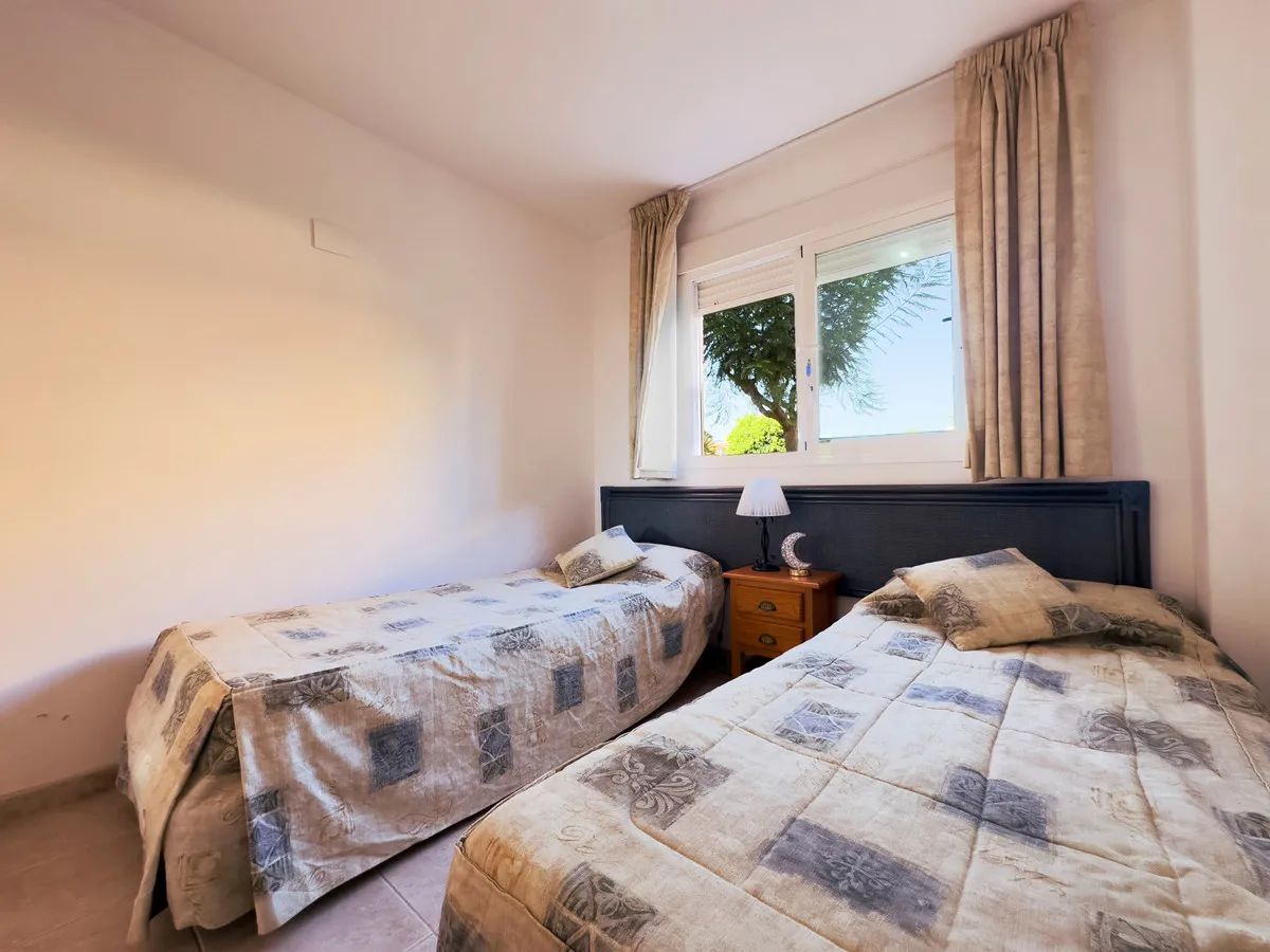 636b1640-173d-4a12-a6b3-d98453ba1bf2