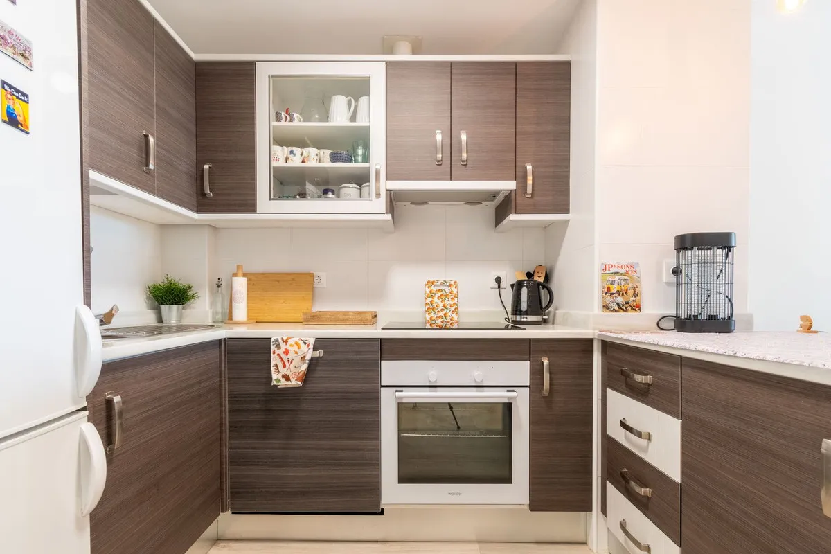 98203446-80ab-4747-bd89-23228014c88a