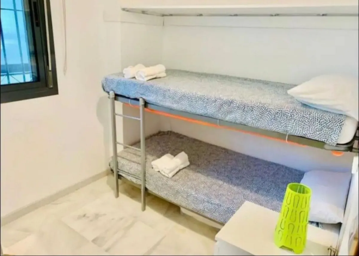 d065b865-5310-4521-b834-a8be3d6b486d