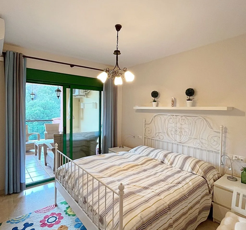 0ea65a2a-e0d5-40ad-b4d1-1e81ed525c3c