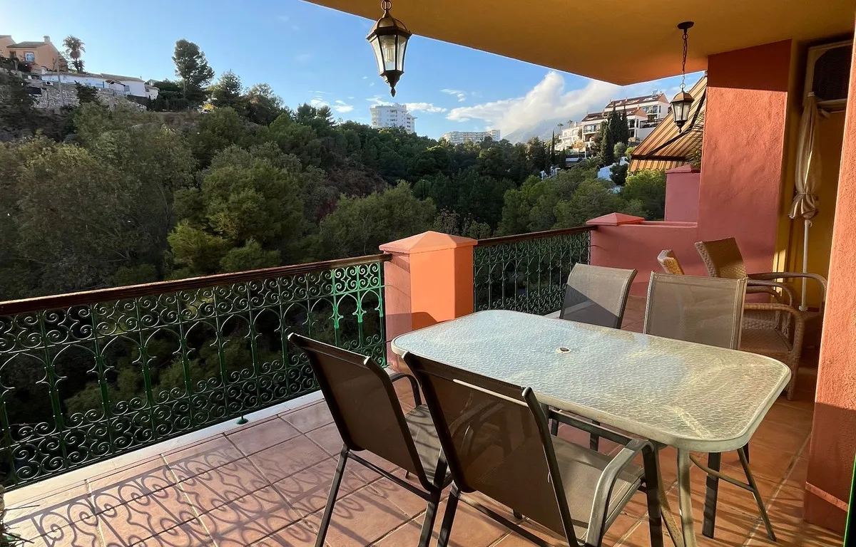 243c6af7-f57f-4f4b-b530-d19ab015a9d2