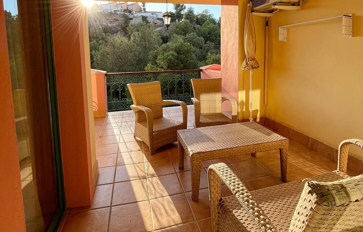 6f6a5e44-fd6d-4d13-825a-2d5b31d31edb