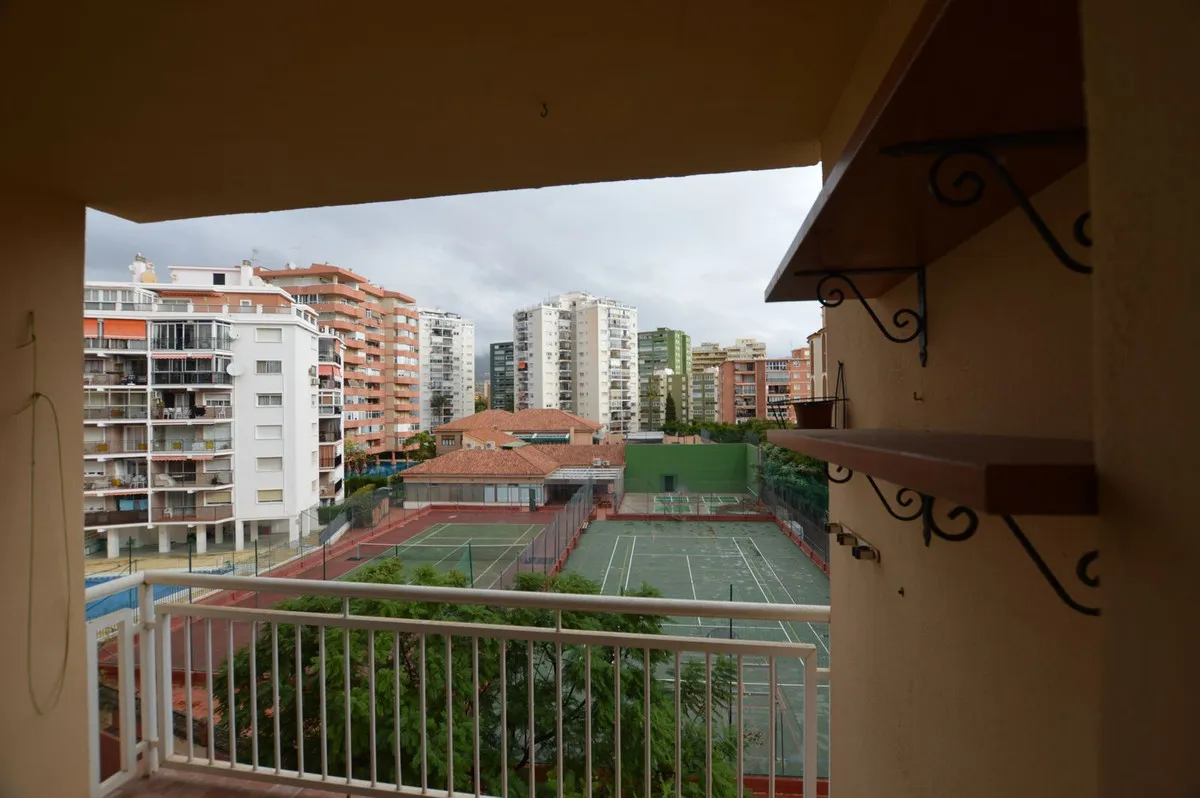 37c63c78-2ab4-4508-b207-3432f38a2afc