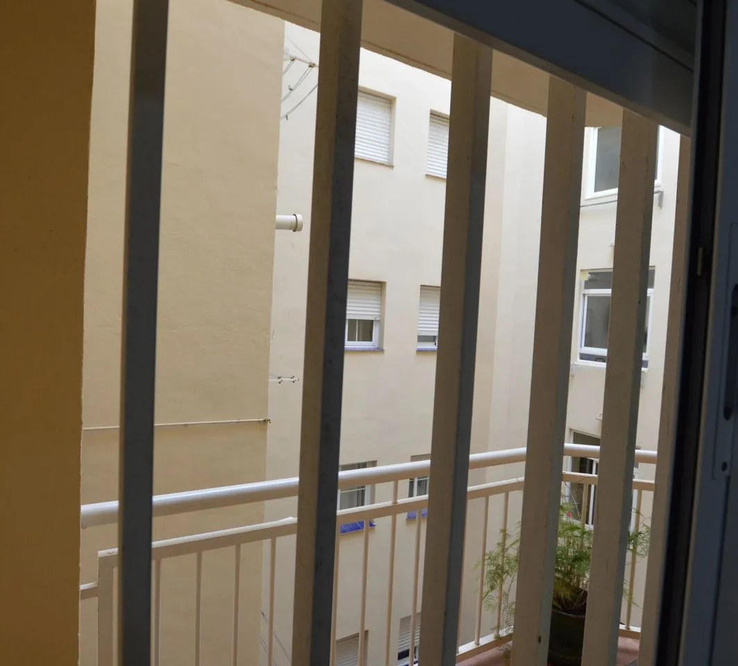 b8502b5f-70ce-49e9-83e3-bff6037b3764