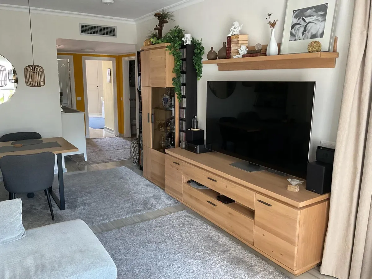 28240922-91db-4e03-a4f2-5caba64aed98