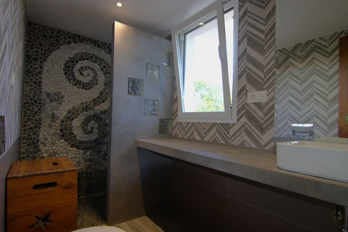 3c778a49-49b7-47b8-94fe-05db4c63e8f4