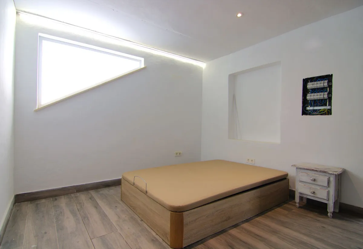 40e6e170-a5e8-4336-bab1-da4aca983021