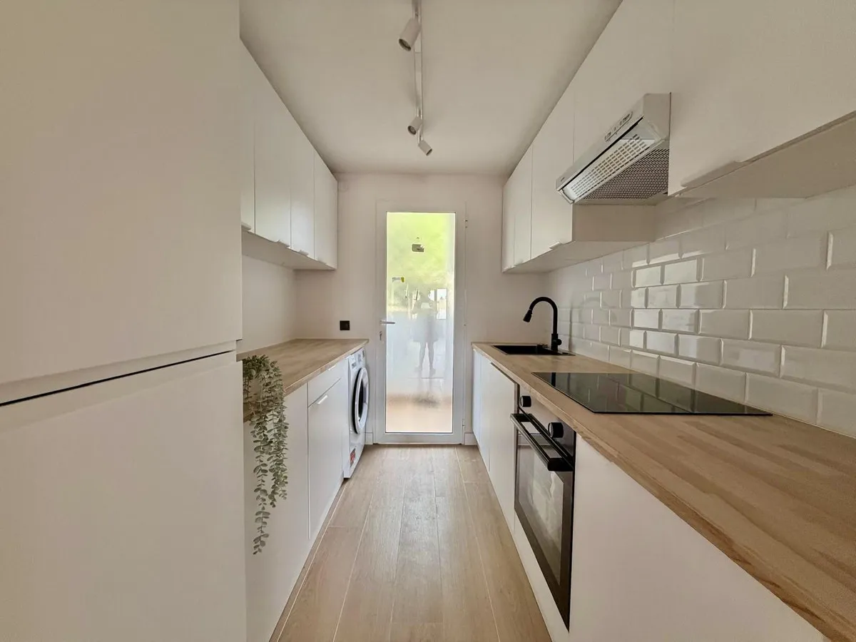 27c7042e-26d2-4b76-ad85-99cce3e12738