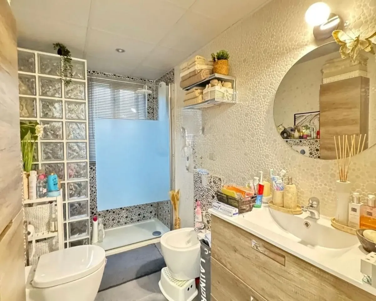 2b96995b-80d0-45d2-a8ec-cdd802b65c26