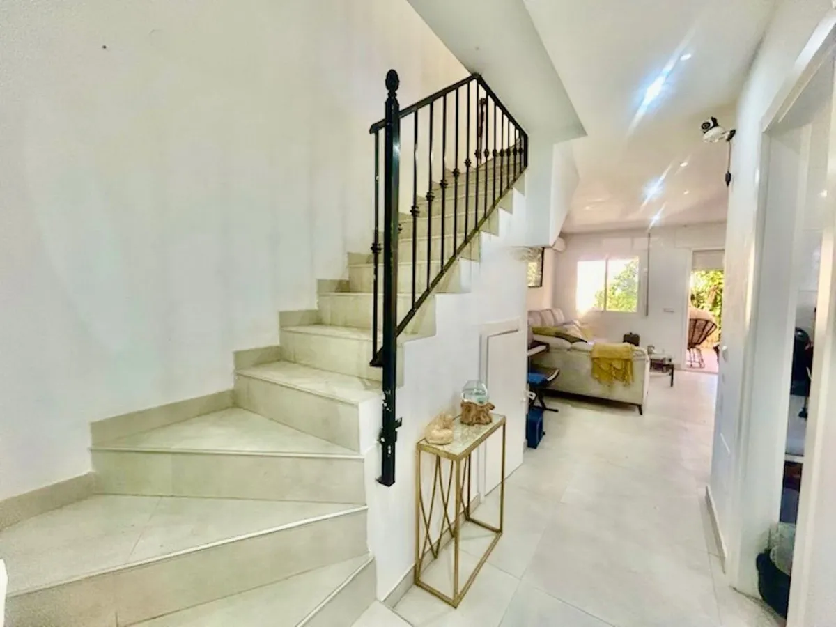 848ac155-049c-4e8f-af60-77b5f362e85d