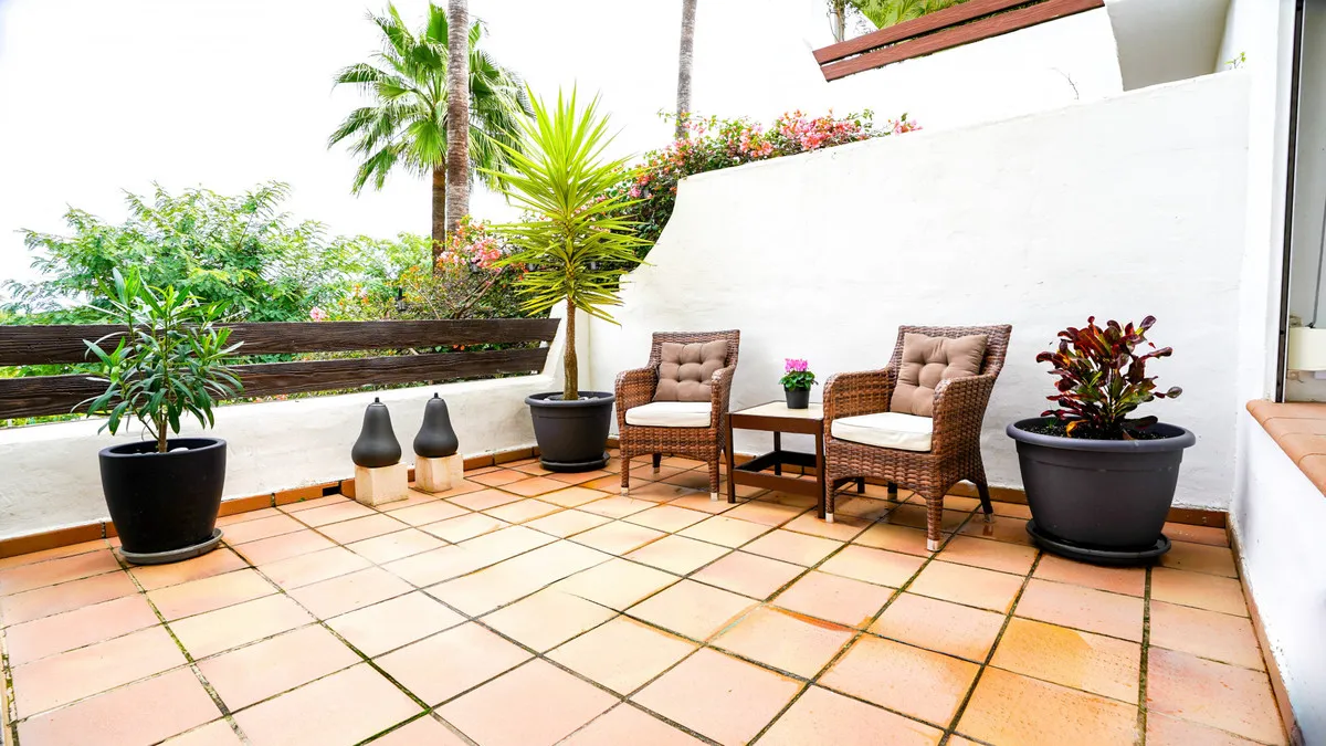 87763837-1e16-45b4-a0b0-e421cb0516b4