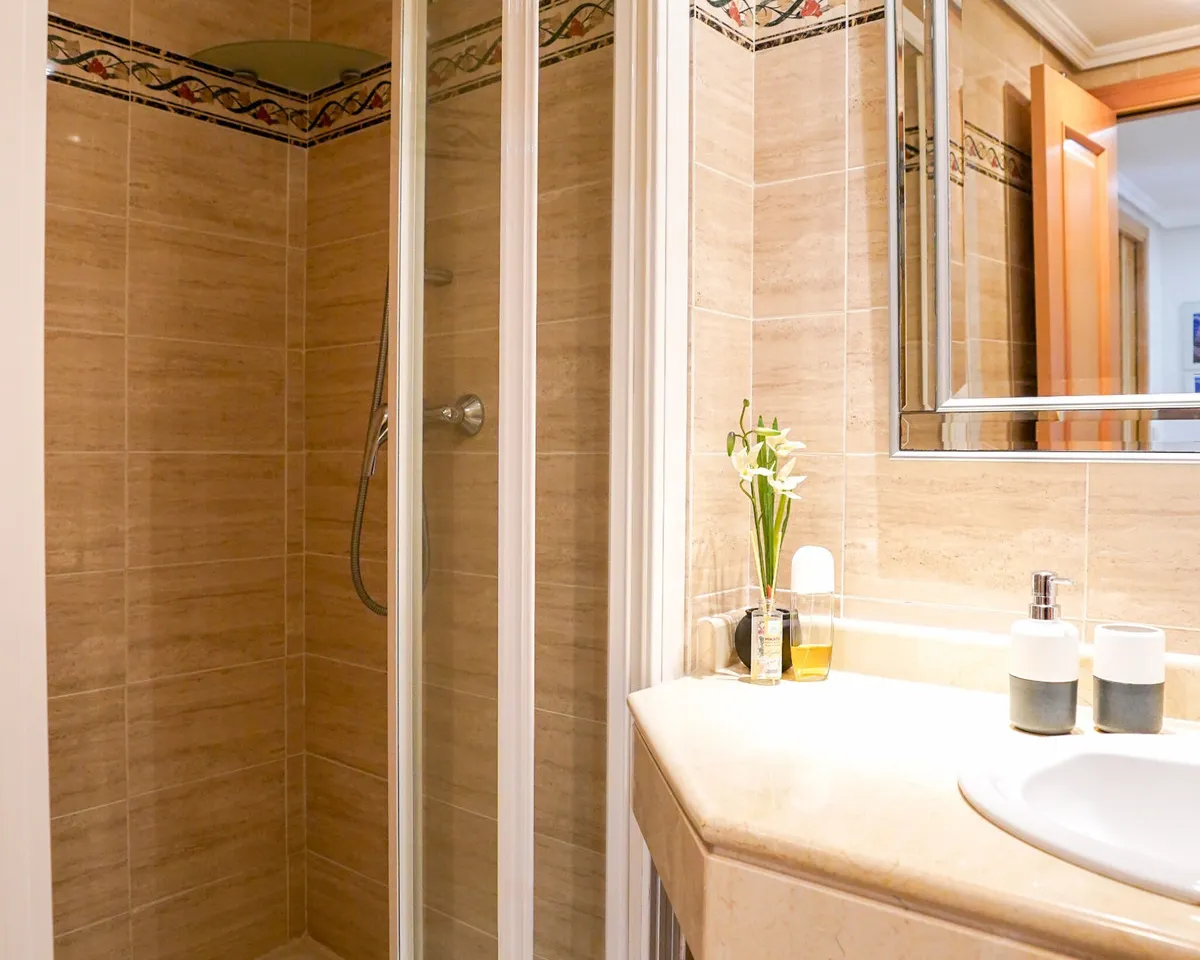 ec600117-3981-4d26-a893-7ed916baf814