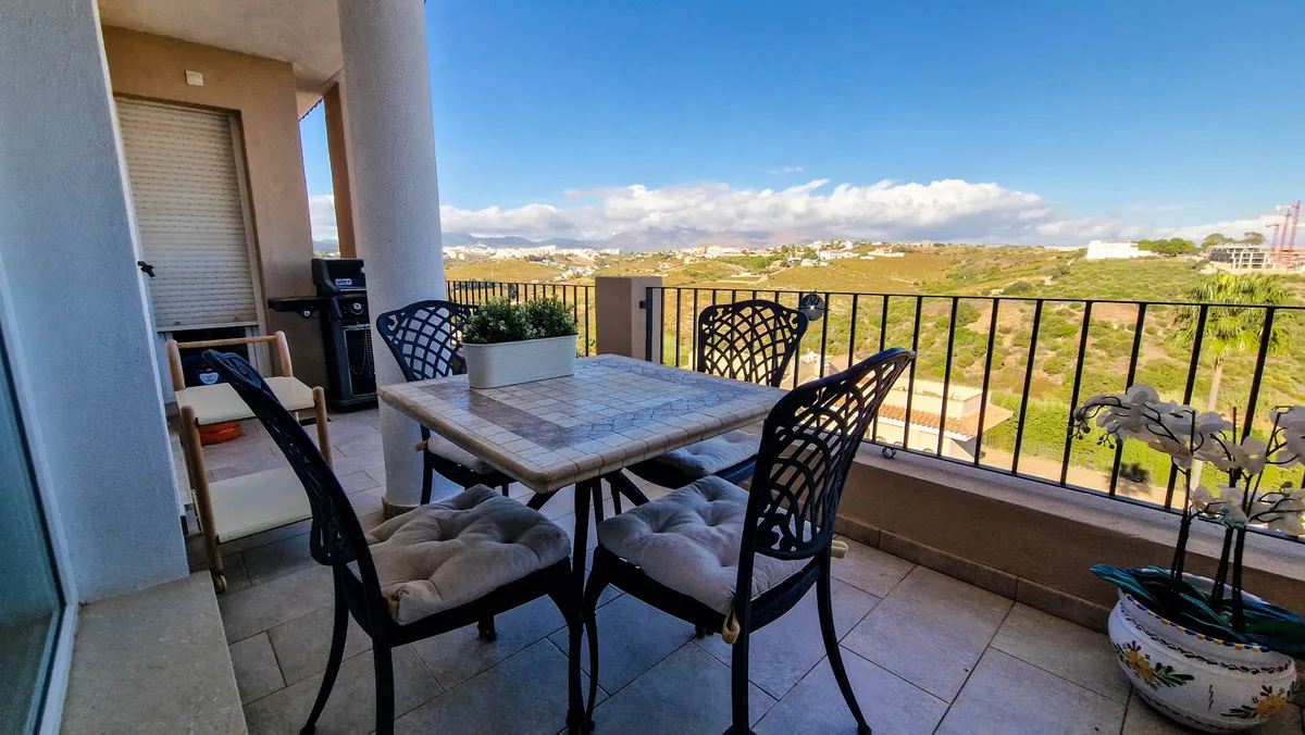 dcfe3c3f-bda6-4141-a493-ee757f715921