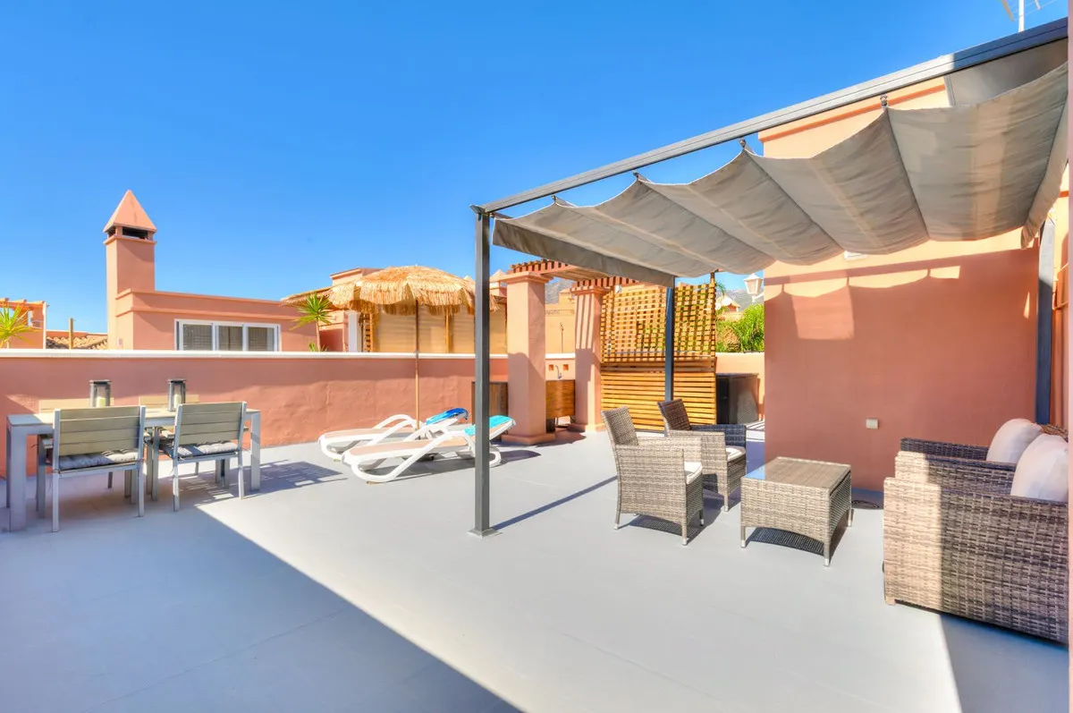 23a2ff5d-b414-4e63-b23c-2e877f5d981c