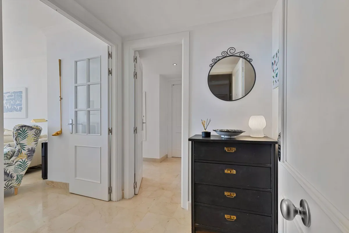 8a3ab973-ad77-4018-8b29-facd1a74123e