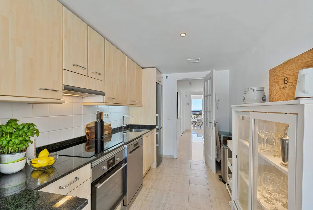 a1188909-0573-4cee-b933-e6a3b2c175a4