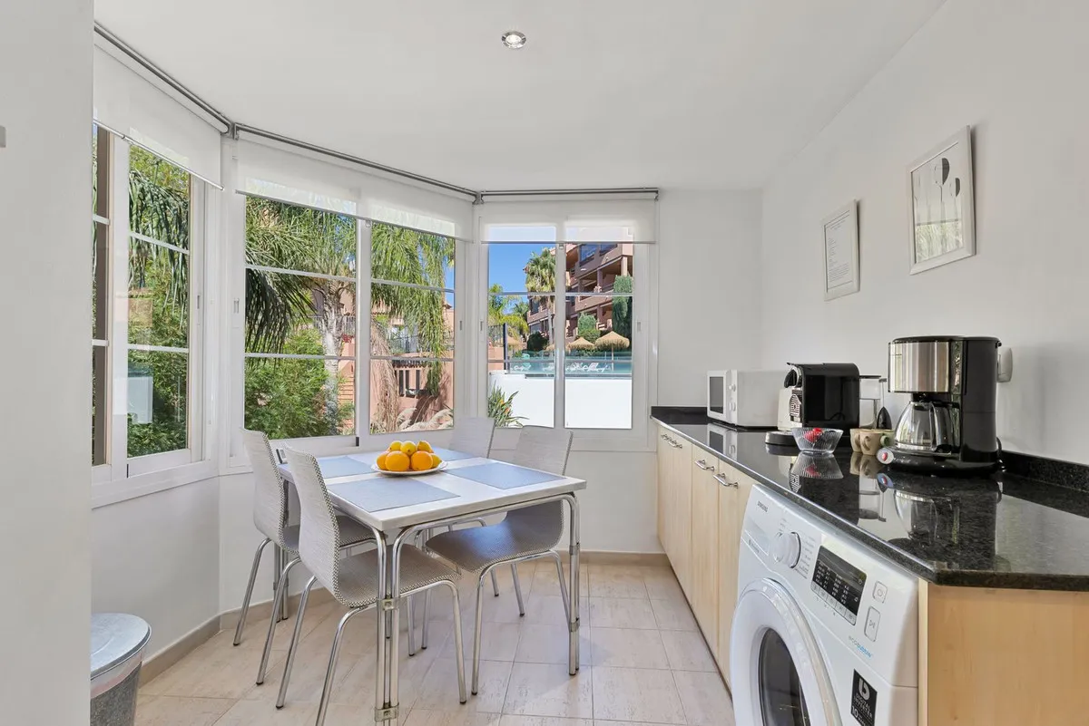 bd43ee49-91bd-46fb-9537-de8e55f78ccc