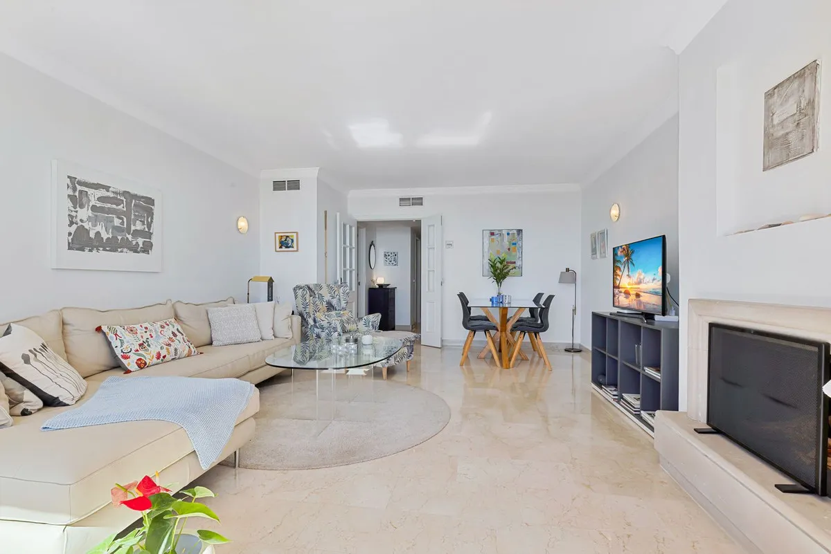 e1c67265-95ab-4795-ae25-39cbec0d50ed