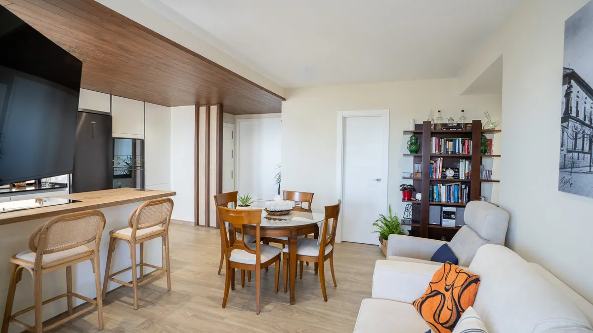 9435961b-a1a3-4c46-acbf-8898f5dae786