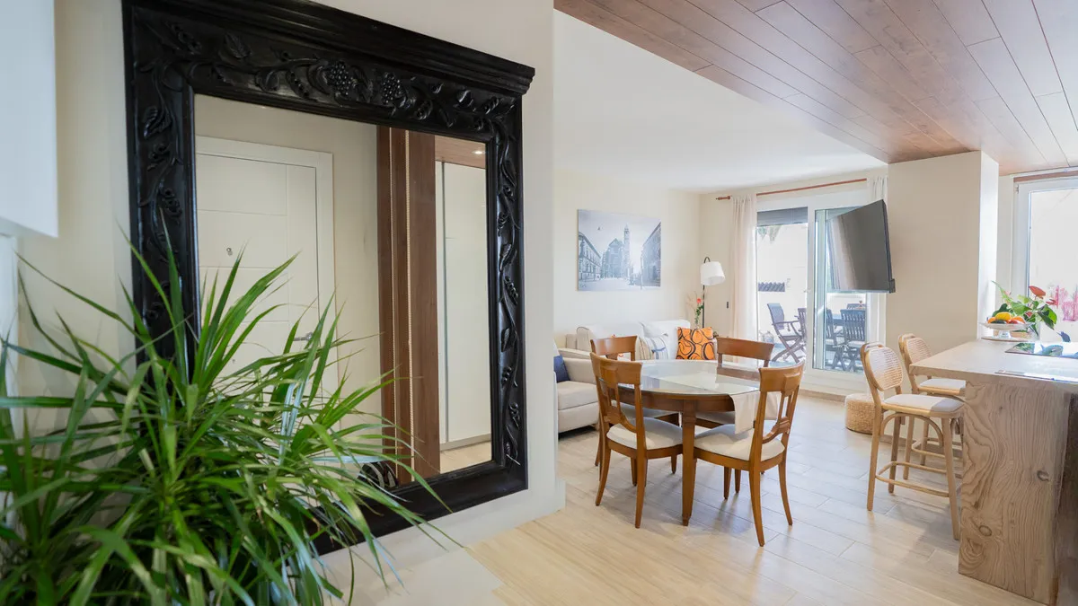 d30d322e-23c0-4558-bf76-ea5a75459821