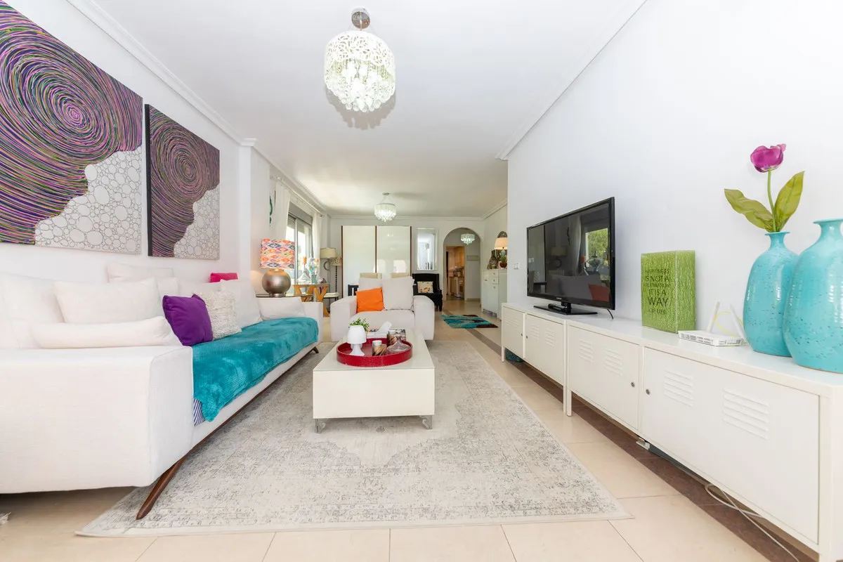 24c9c5d2-1680-4dd2-a9d9-319233246f65