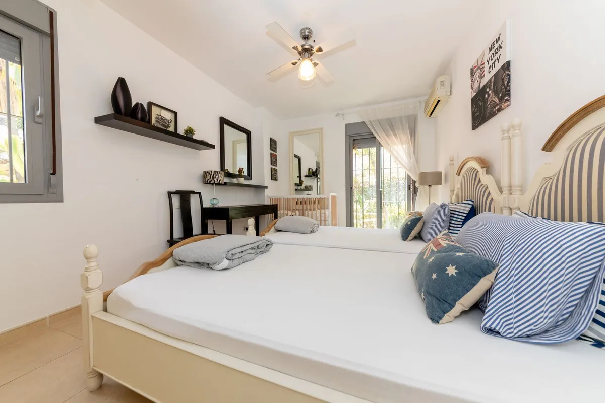 79ab2732-8a7c-4ed4-8192-ec15da871576