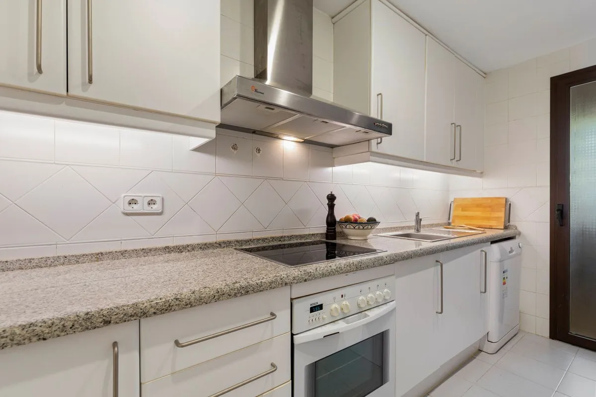 530d92d5-529c-45c1-804e-08f5bfe5e32b