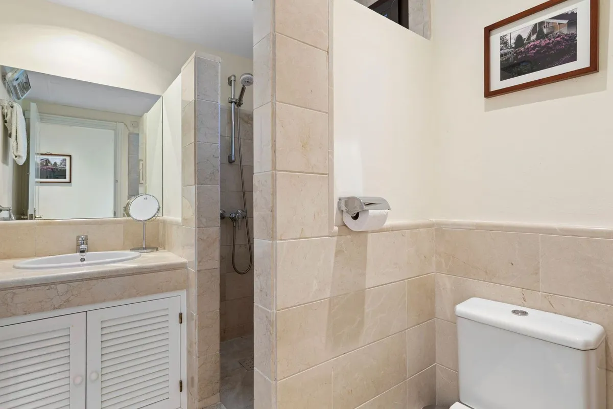 5c78fd6b-505e-4adb-b460-3b00aac50657