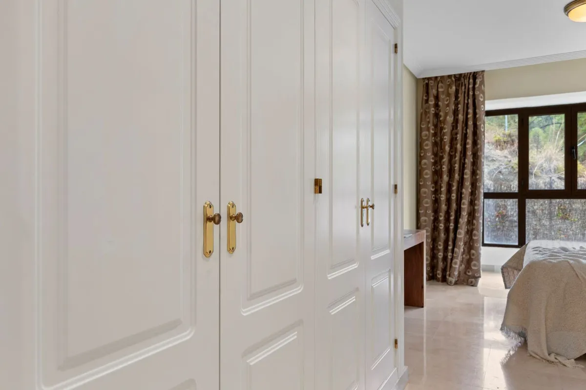 62c008c6-838b-4c49-8f78-9bc918868e41